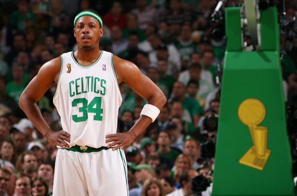 命中率62.8%！活塞打出队史近25年最佳投篮表现（活塞投篮命中率62.8%，创近25年队史新高）