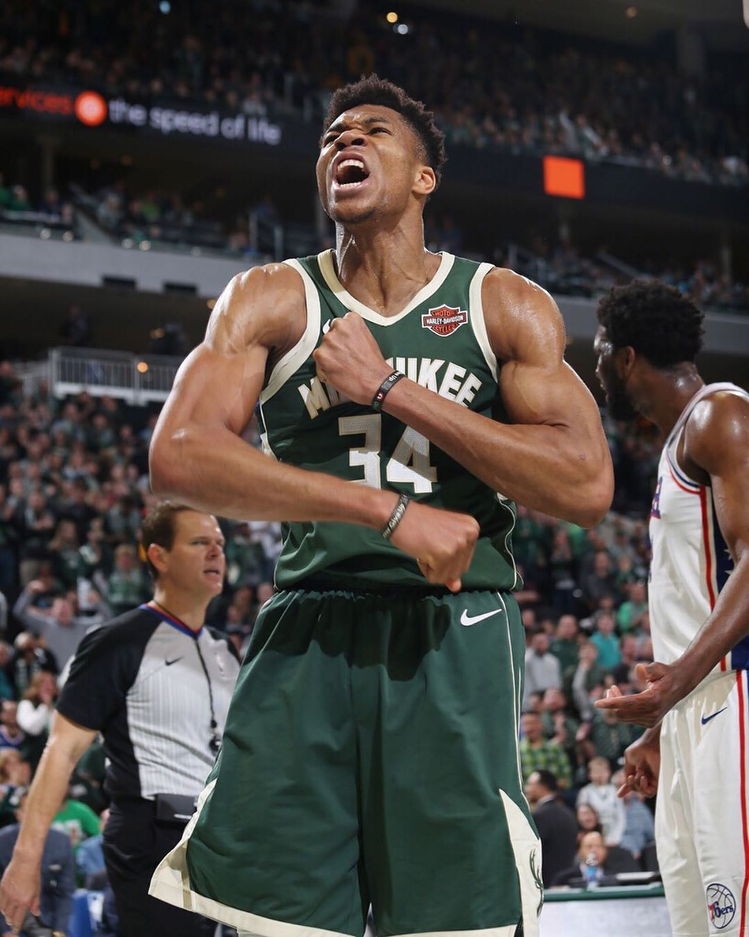 卡拉布里亚：去希腊后米兰的比赛我每场都看，一场都没落下（卡拉布里亚：赴希腊后我场场看米兰比赛，无一落下）