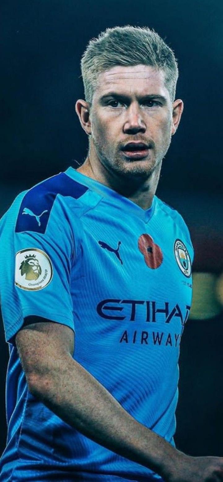 里夫斯：詹姆斯作为最伟大的球员，愿意为了正确选择牺牲自己（里夫斯：作为史上最伟大的球员，詹姆斯愿为正确选择牺牲自我）