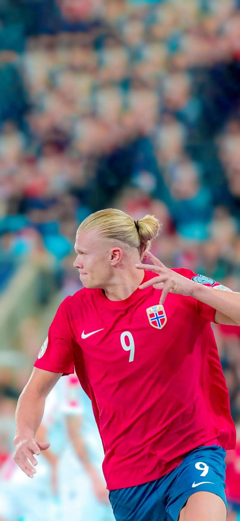 暖心！独行侠队今天为欧文的女儿阿祖莉·欧文送上生日祝福（独行侠今日为欧文女儿阿祖莉送上暖心生日祝福）