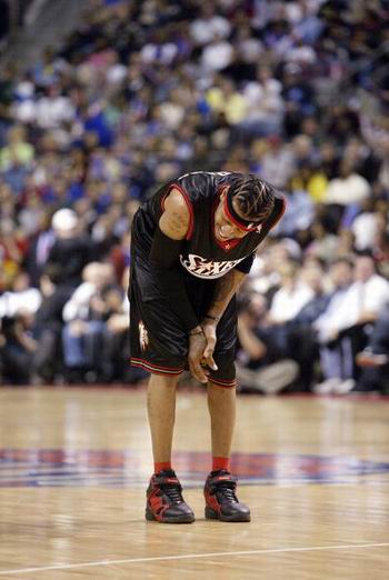 16岁的天空：多特蒙德超新星阿尔伯特本轮青年欧冠集锦（16岁正当红：多特蒙德新星阿尔伯特本轮青年欧冠高光集锦）