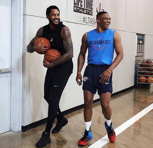 西媒：阿隆索要求皇马全队赛前在毕尔巴鄂过夜，引发球员不满（西媒曝阿隆索要求皇马赛前全队在毕尔巴鄂留宿，球员因此不满）