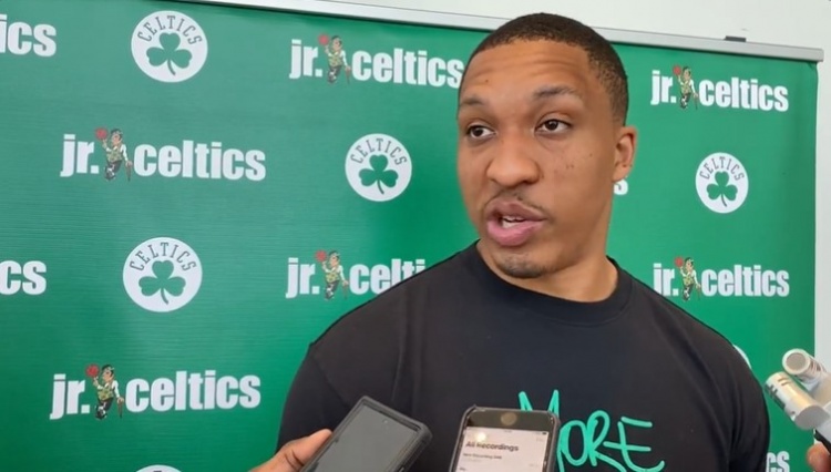 记者：曼联仍然对巴莱巴感兴趣，下次求购可能压低报价（记者：曼联对巴莱巴兴趣未减，下一轮报价可能下调）